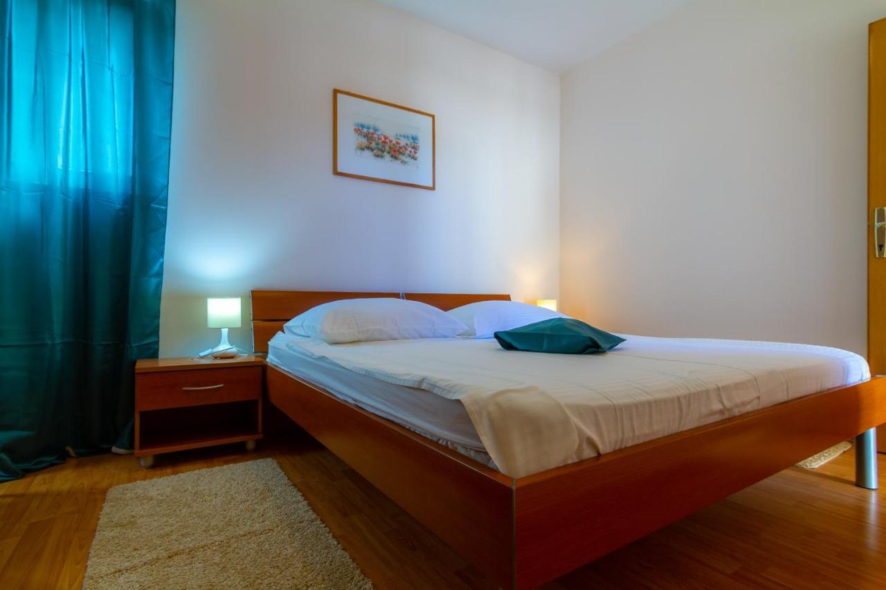 Apartman Haus Maja Banjol 外观 照片
