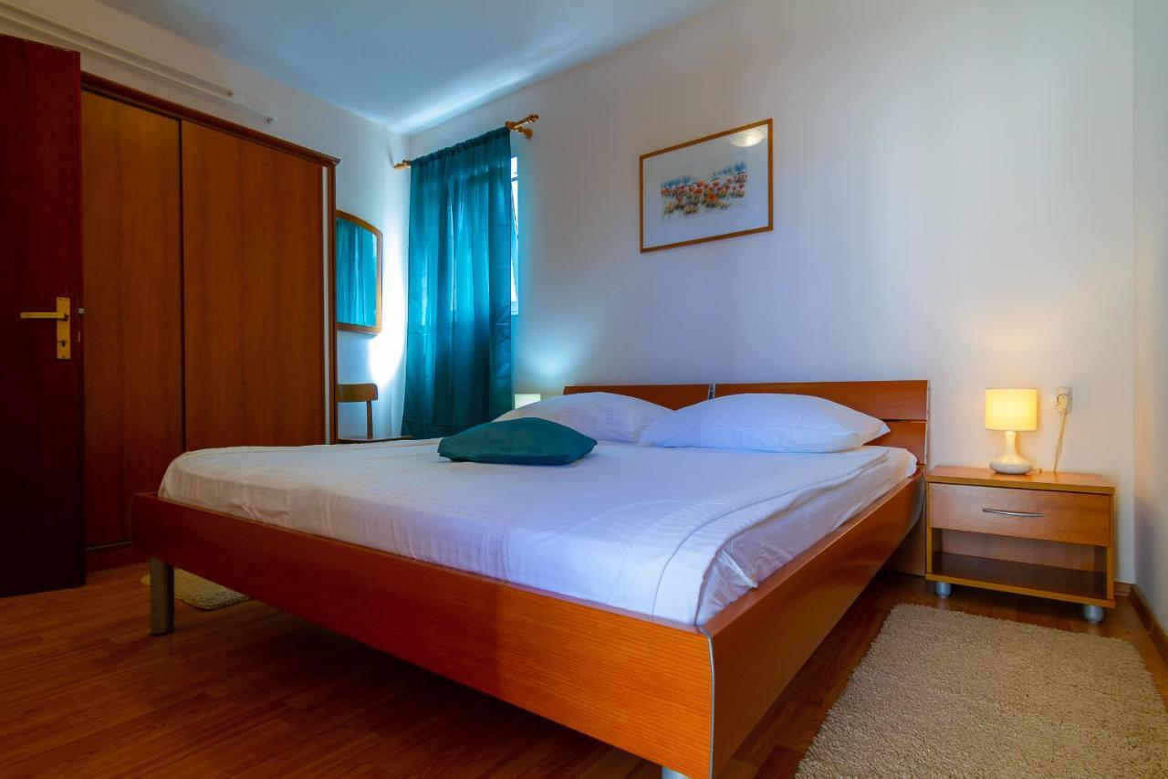 Apartman Haus Maja Banjol 外观 照片