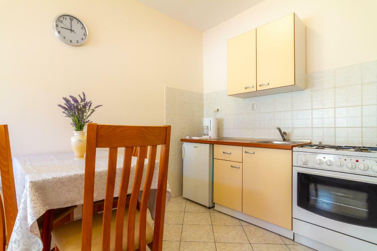 Apartman Haus Maja Banjol 外观 照片